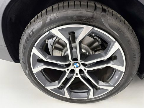 Used 2026 BMW X5 xDrive50e w/ Climate Comfort Package AWD/4WD image 32