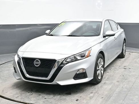 Used 2021 Nissan Altima 2.5 S image 2