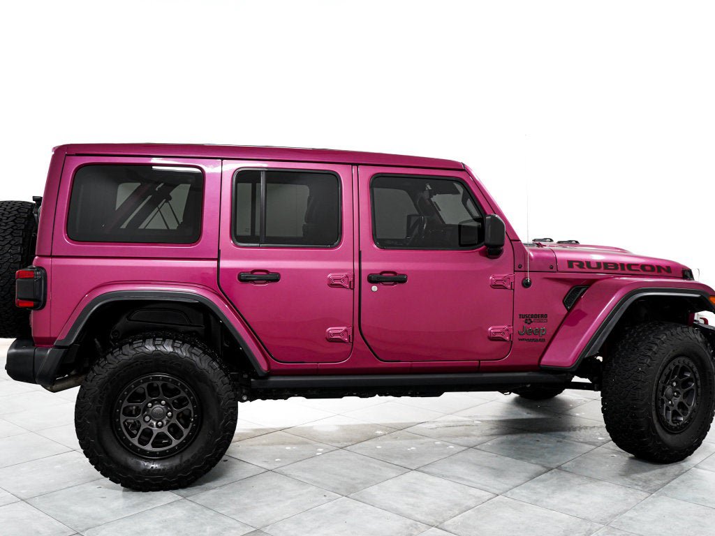 Used 2022 Jeep Wrangler Unlimited Rubicon w/ Xtreme Recon 35" Tire Package AWD/4WD image 7