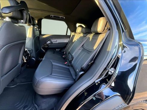 New 2026 Land Rover Range Rover Sport Dynamic SE image 10