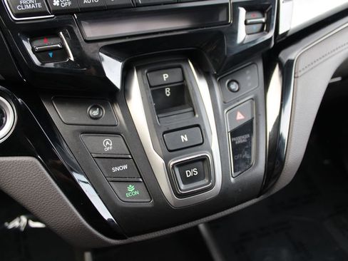 Certified 2024 Honda Odyssey Touring image 24