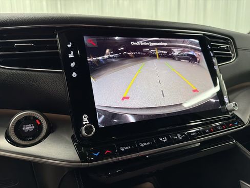 New 2025 Jeep Wagoneer 4WD image 22