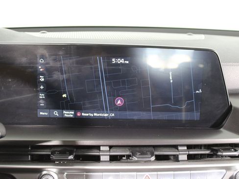 Used 2023 Kia Telluride S image 10