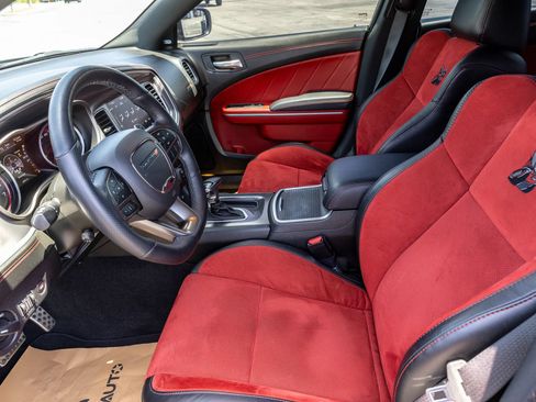 Used 2022 Dodge Charger Scat Pack RWD image 30