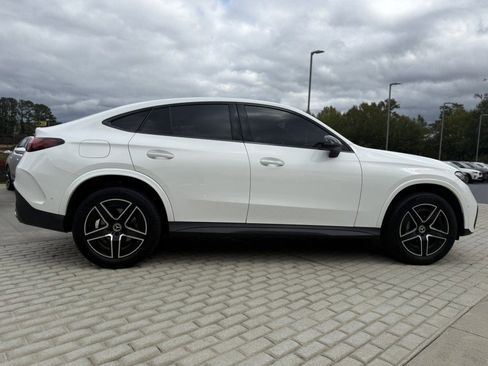 Used 2024 Mercedes-Benz GLC 300 4MATIC image 7