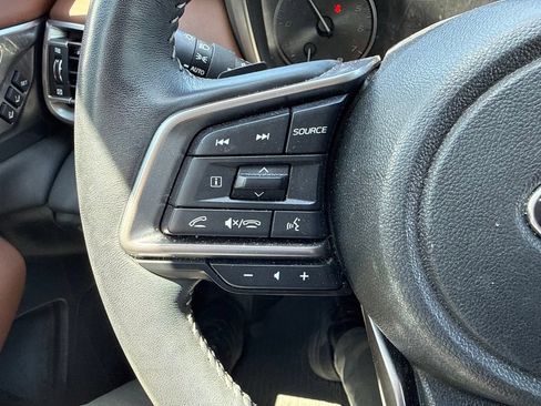 Used 2025 Subaru Outback Touring XT AWD/4WD image 14