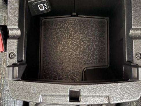 Used 2025 Jeep Wrangler Unlimited Sahara w/ Safety Group image 26