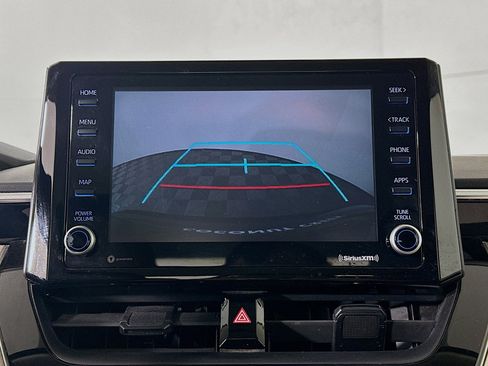 Used 2022 Toyota Corolla LE image 24