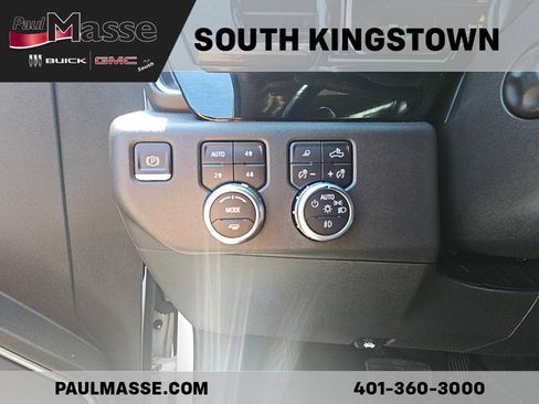 Used 2022 GMC Sierra 1500 SLT w/ SLT Convenience Package AWD/4WD image 12