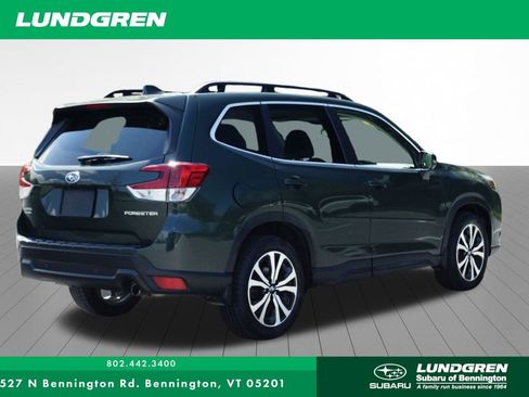 Used 2023 Subaru Forester Limited AWD/4WD image 3