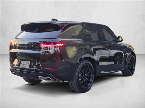 New 2027 Land Rover Range Rover Sport Dynamic SE AWD/4WD image 2