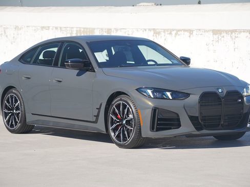 New 2026 BMW M440i w/ Premium Package image 3