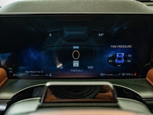 Used 2025 Lincoln Aviator Reserve w/ Luxury Package image 24