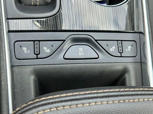 Used 2020 Chevrolet Impala LT w/ LT Convenience Package image 21