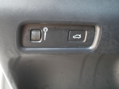 Used 2022 Polestar Polestar 2 w/ Plus Package AWD/4WD image 26