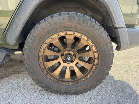 Used 2020 Jeep Wrangler Unlimited Sport AWD/4WD image 18