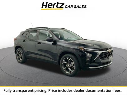 Used 2025 Chevrolet Trax LT