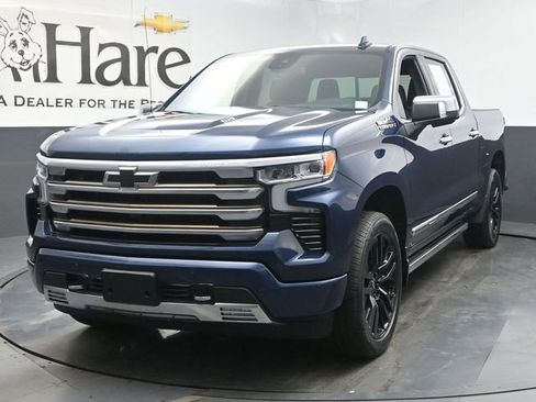 Used 2022 Chevrolet Silverado 1500 High Country AWD/4WD image 7