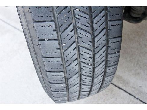 Used 2018 Chevrolet Silverado 2500 W/T image 23