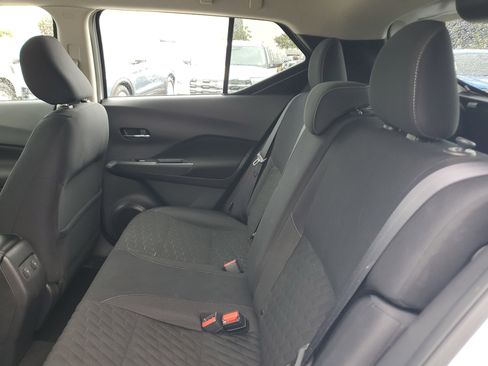 Used 2023 Nissan Kicks SV image 19