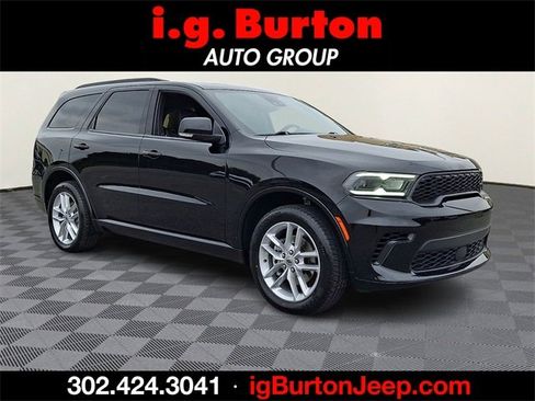Certified 2024 Dodge Durango GT image 1