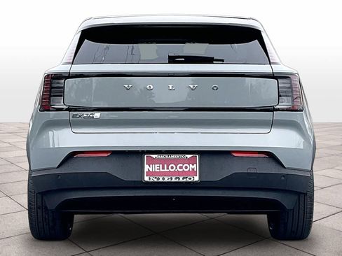 New 2026 Volvo EX30 Plus w/ Climate Package image 6