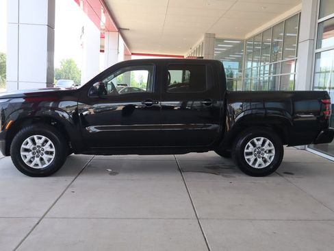 Used 2023 Nissan Frontier SV AWD/4WD image 4