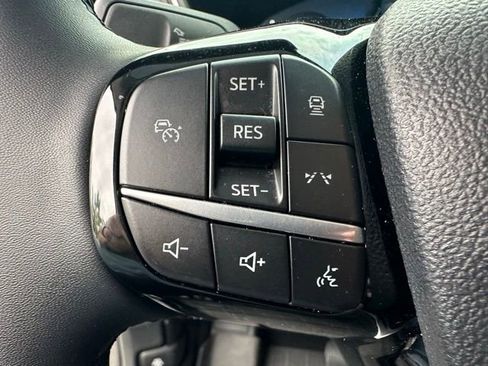 Used 2023 Ford Escape SE w/ PHEV Premium Package image 25