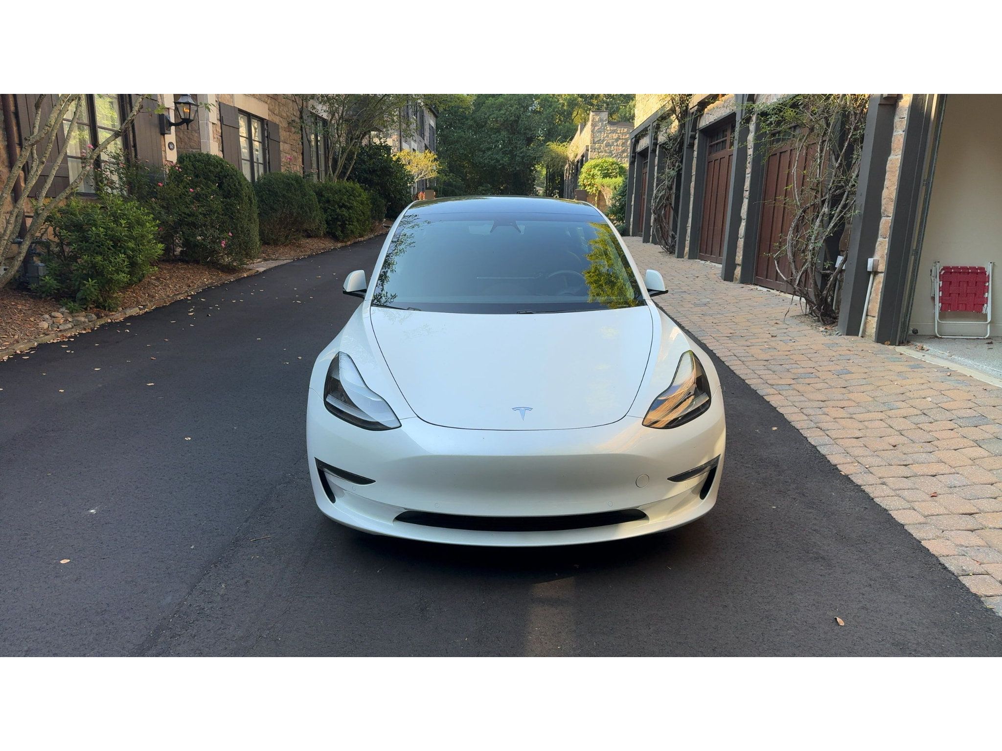 Used 2021 Tesla Model 3 Standard Range Plus RWD image 3