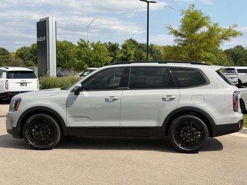 Used 2024 Kia Telluride EX X-Line AWD/4WD image 3