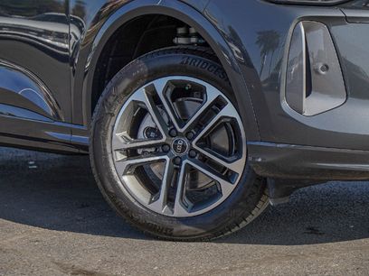 New 2025 Audi Q5 Premium