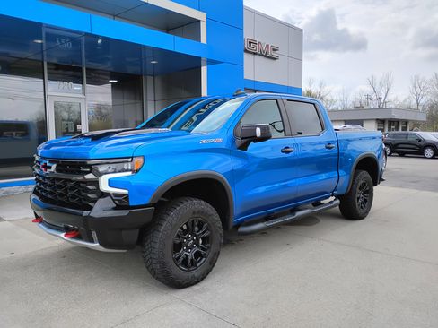 Used 2022 Chevrolet Silverado 1500 ZR2 w/ Technology Package AWD/4WD image 31