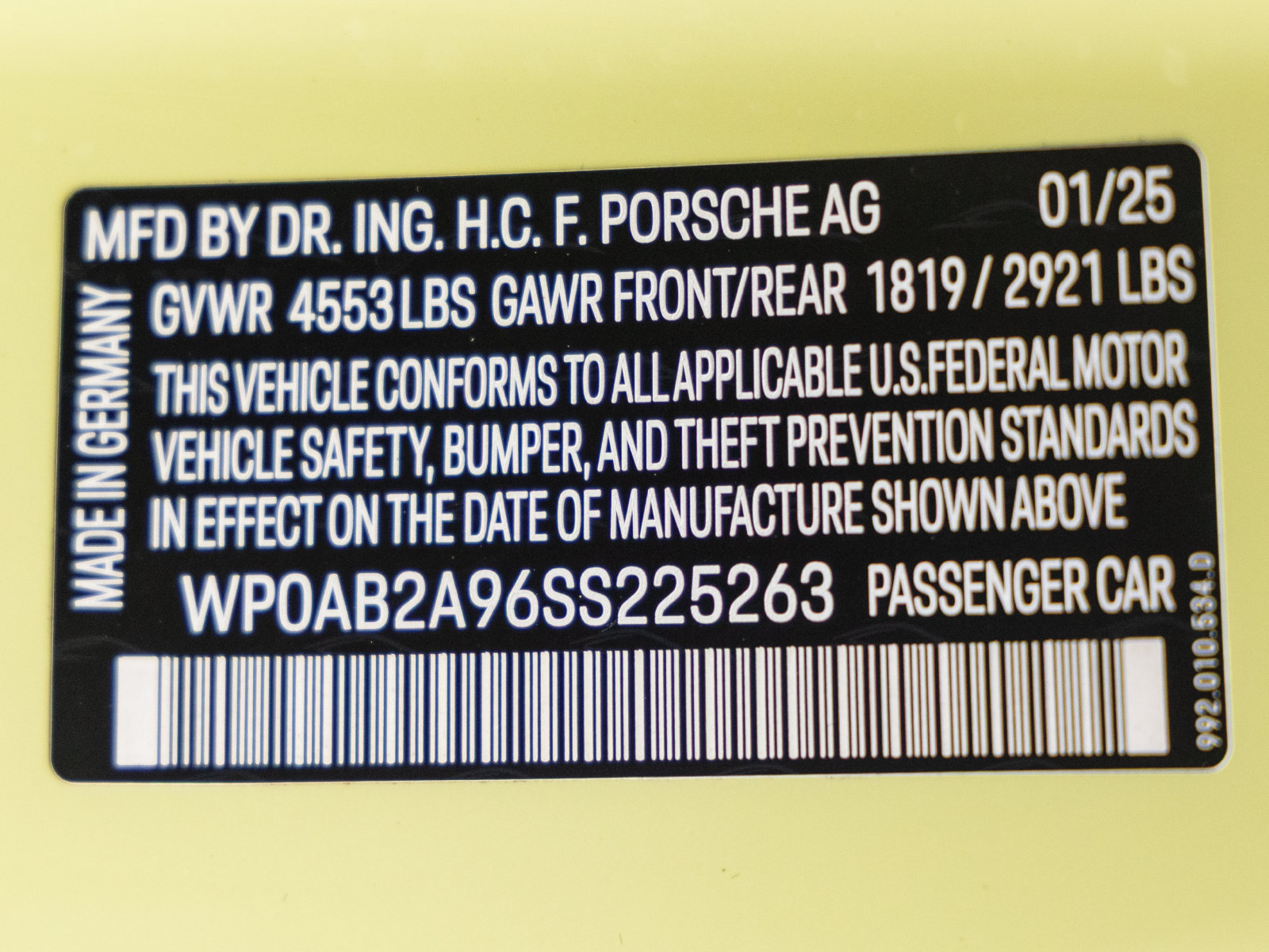 Certified 2025 Porsche 911 Carrera 4 GTS AWD/4WD image 34