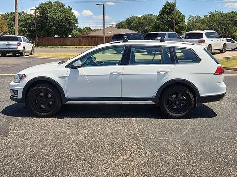 Used 2017 Volkswagen Golf Alltrack S AWD/4WD image 2