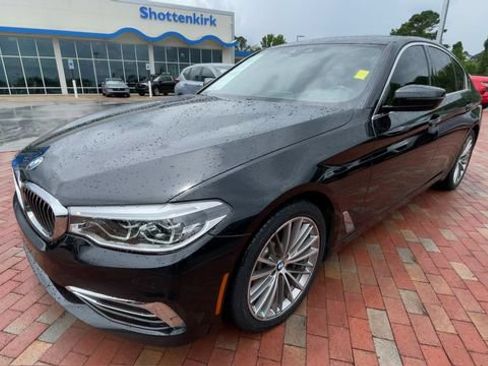 Used 2017 BMW 540i xDrive AWD/4WD image 5