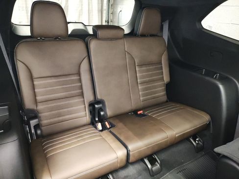 New 2026 GMC Acadia Denali Ultimate image 14