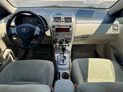 Used 2011 Toyota Corolla LE FWD image 23