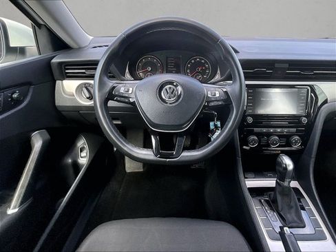 Used 2021 Volkswagen Passat 2.0T S FWD image 7