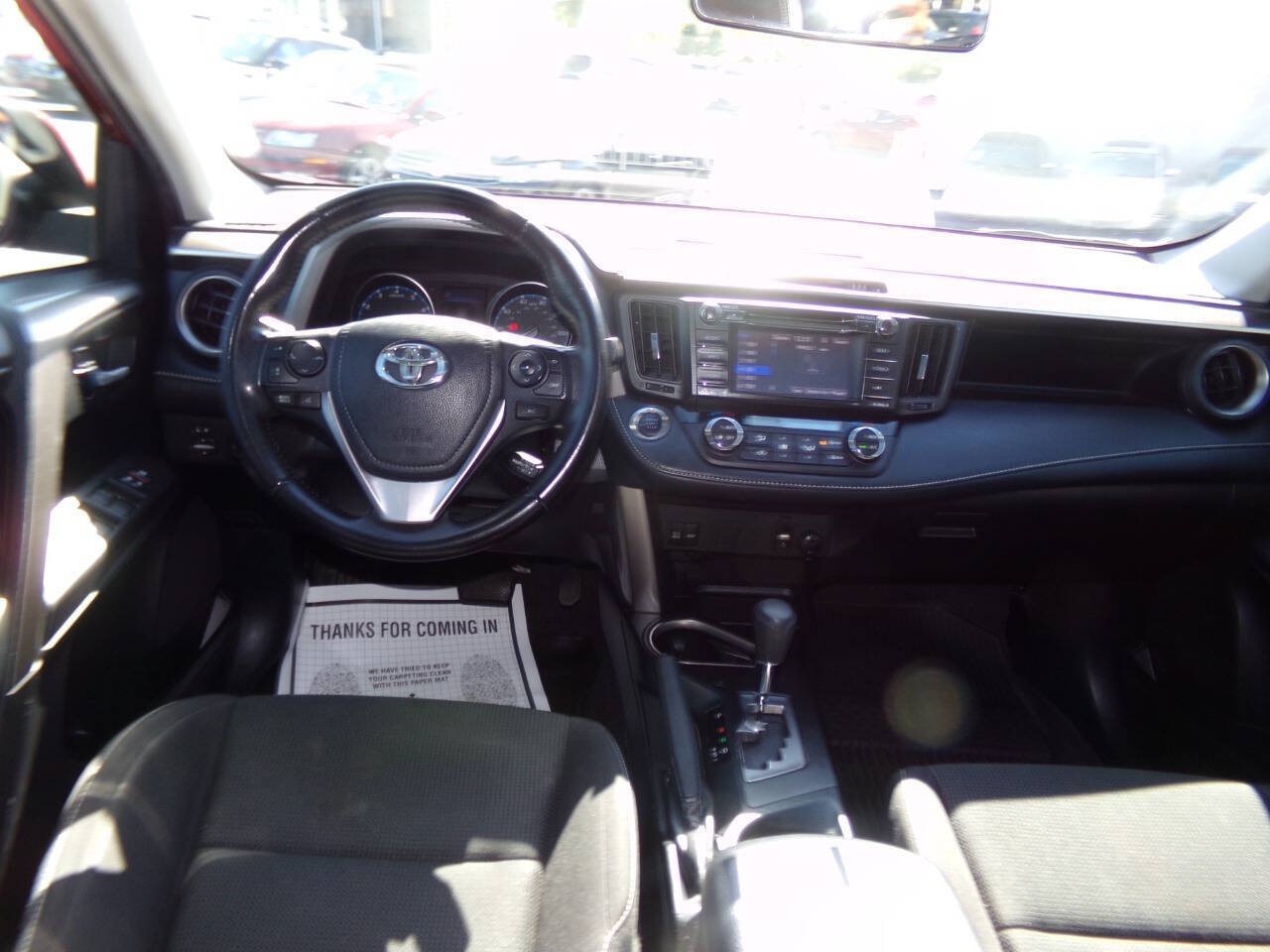 Used 2018 Toyota RAV4 XLE w/ Plus Extra Value Package AWD/4WD image 17