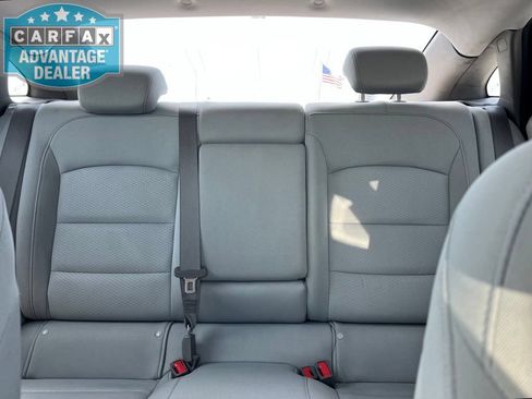 Used 2020 Chevrolet Malibu LT FWD image 20