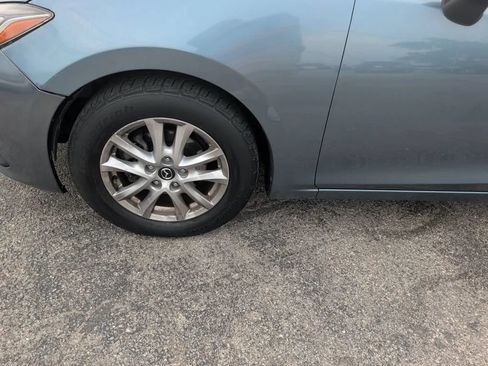 Used 2016 MAZDA MAZDA3 i Sport w/ Preferred Equipment Package FWD image 9
