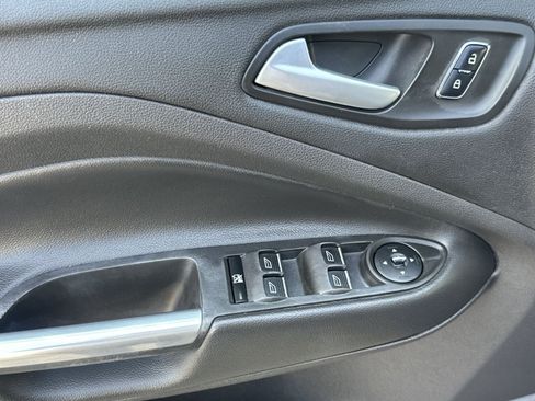 Used 2015 Ford Escape SE w/ Equipment Group 201A AWD/4WD image 23