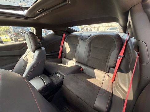 Used 2024 Chevrolet Camaro ZL1 RWD image 33