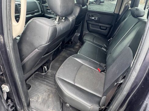 Used 2015 RAM 1500 Laramie w/ Convenience Group AWD/4WD image 11