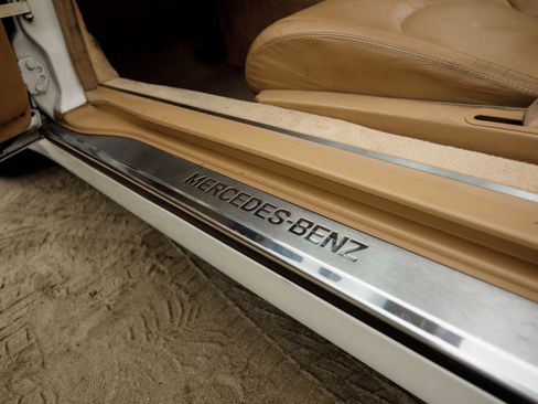 Used 2000 Mercedes-Benz SL 500 image 29