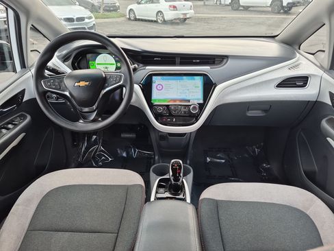 Used 2018 Chevrolet Bolt LT FWD image 25