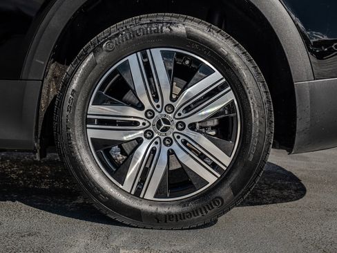 Used 2023 Mercedes-Benz EQB 250+ image 15