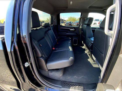 Used 2025 GMC Sierra 1500 SLT RWD image 20