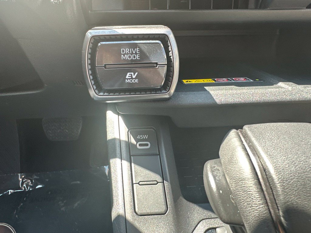 Used 2026 Toyota RAV4 XLE Premium AWD/4WD image 47