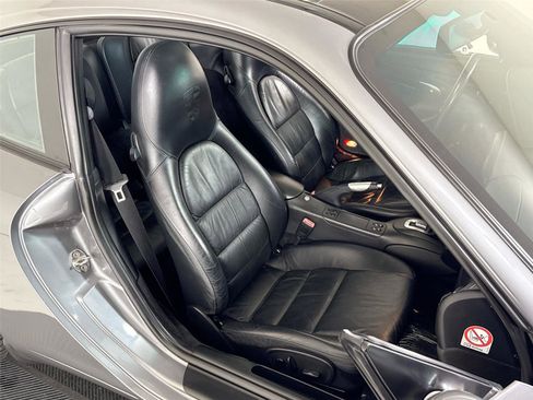 Used 2002 Porsche 911 Targa image 27